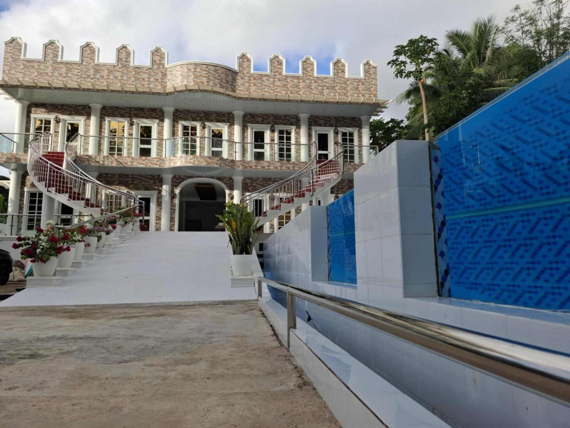 Siquijor Island Castle Resort Lazi Exterior photo